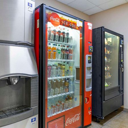 Sleep Inn & Suites Редмонд Экстерьер фото