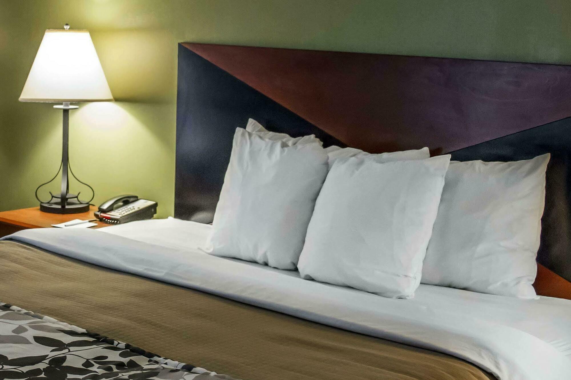 Sleep Inn & Suites Редмонд Экстерьер фото